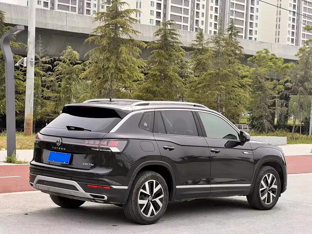 VOLKSWAGEN TAYRON 2023