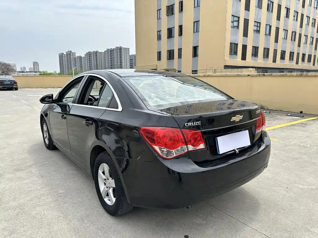 CHEVROLET CRUZE 2013