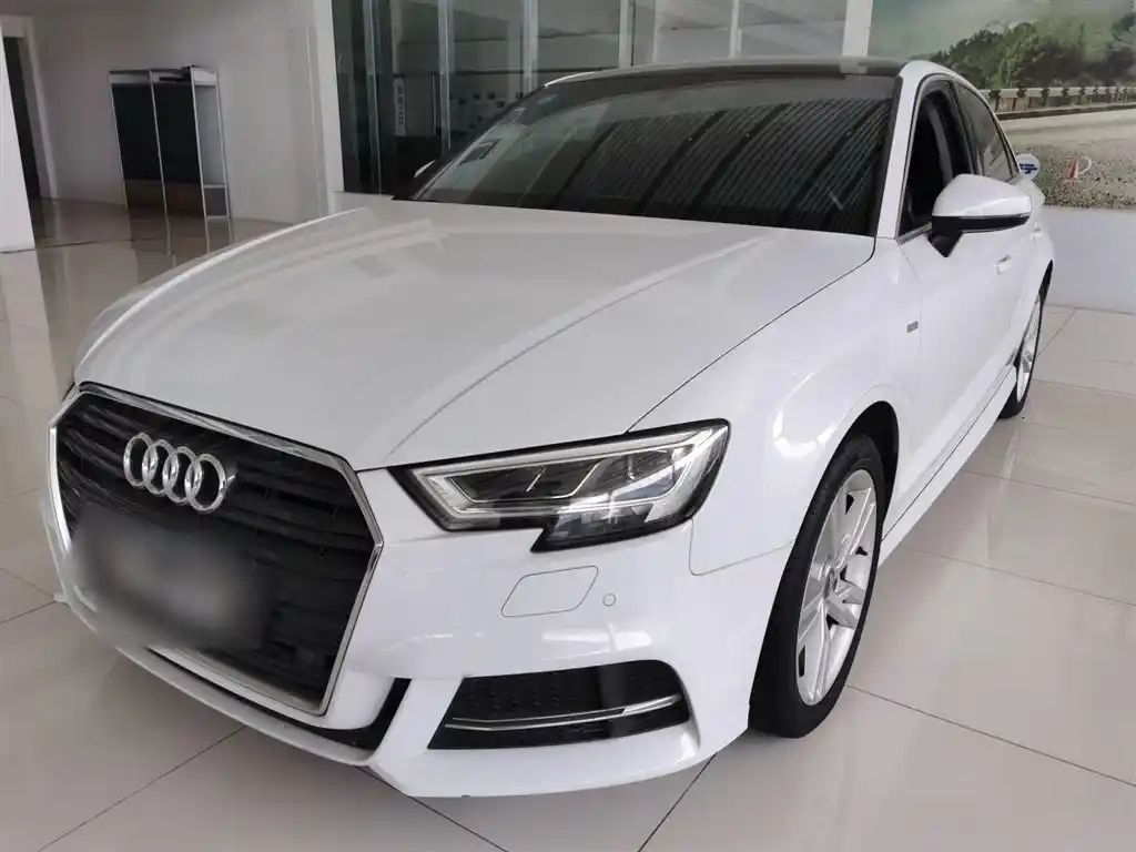 AUDI A3 2019