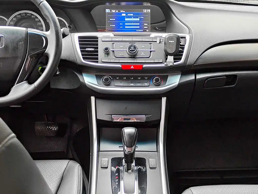 HONDA ACCORD 2015
