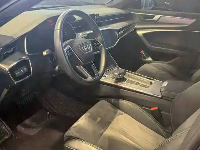 AUDI A6L 2021
