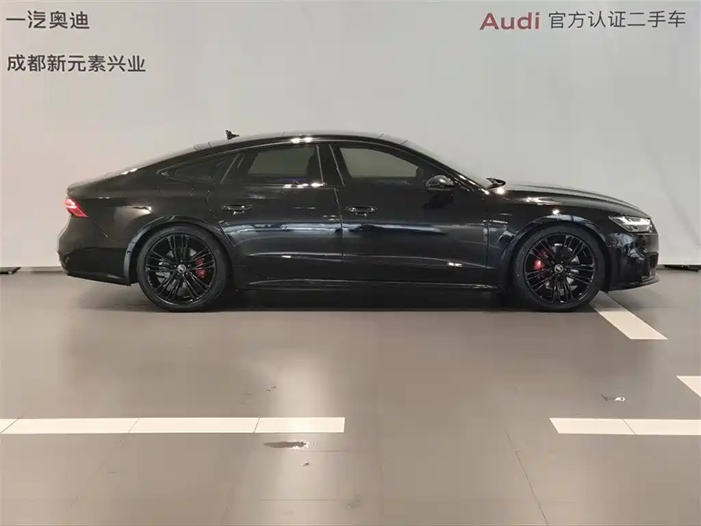 AUDI A7 2021