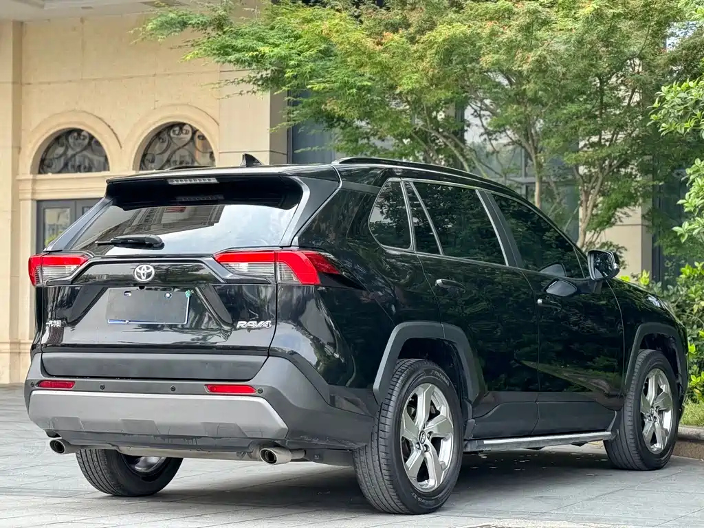 TOYOTA RAV4 RONGFANG 2020