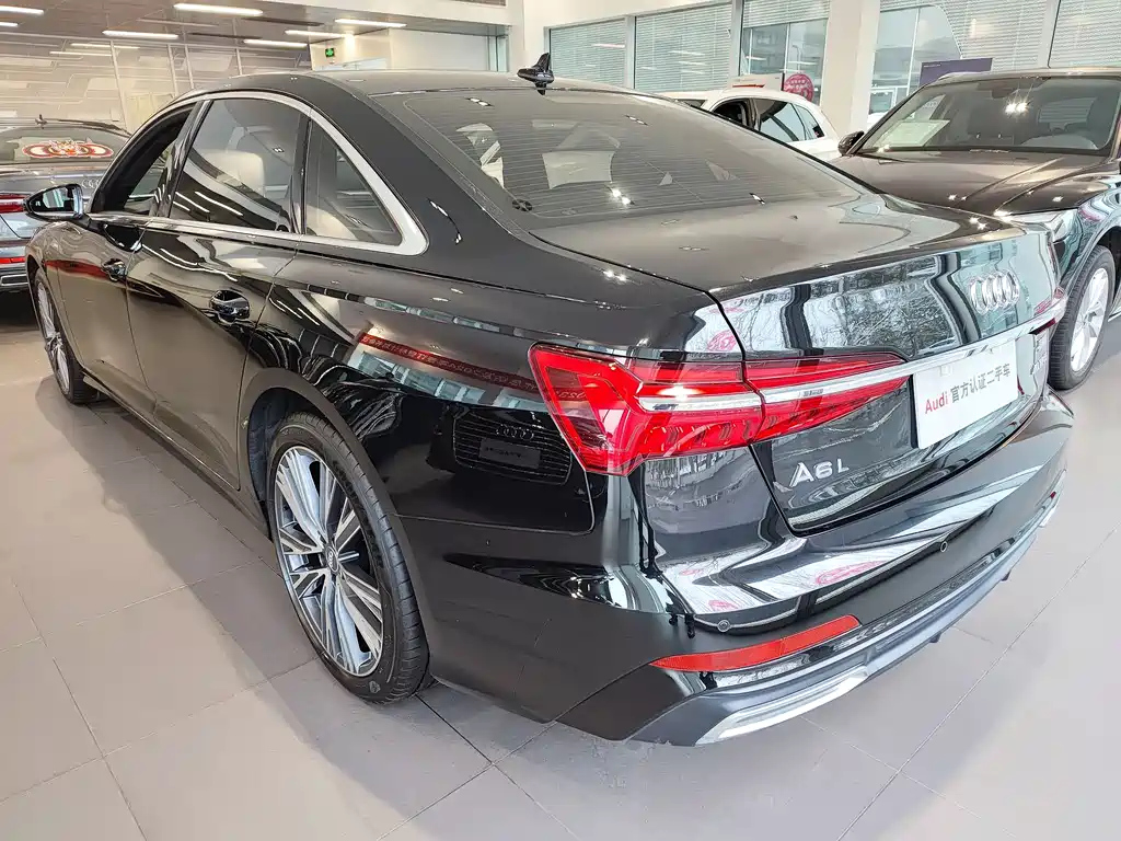 AUDI A6L 2021