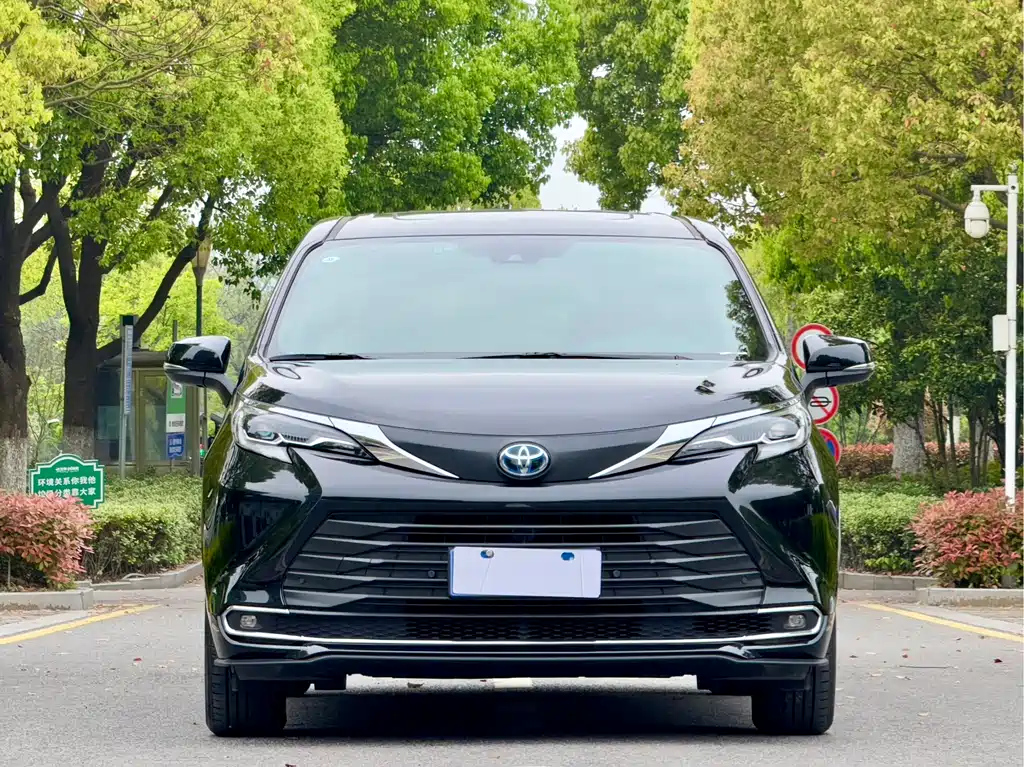 TOYOTA SIENNA SIENNA 2023