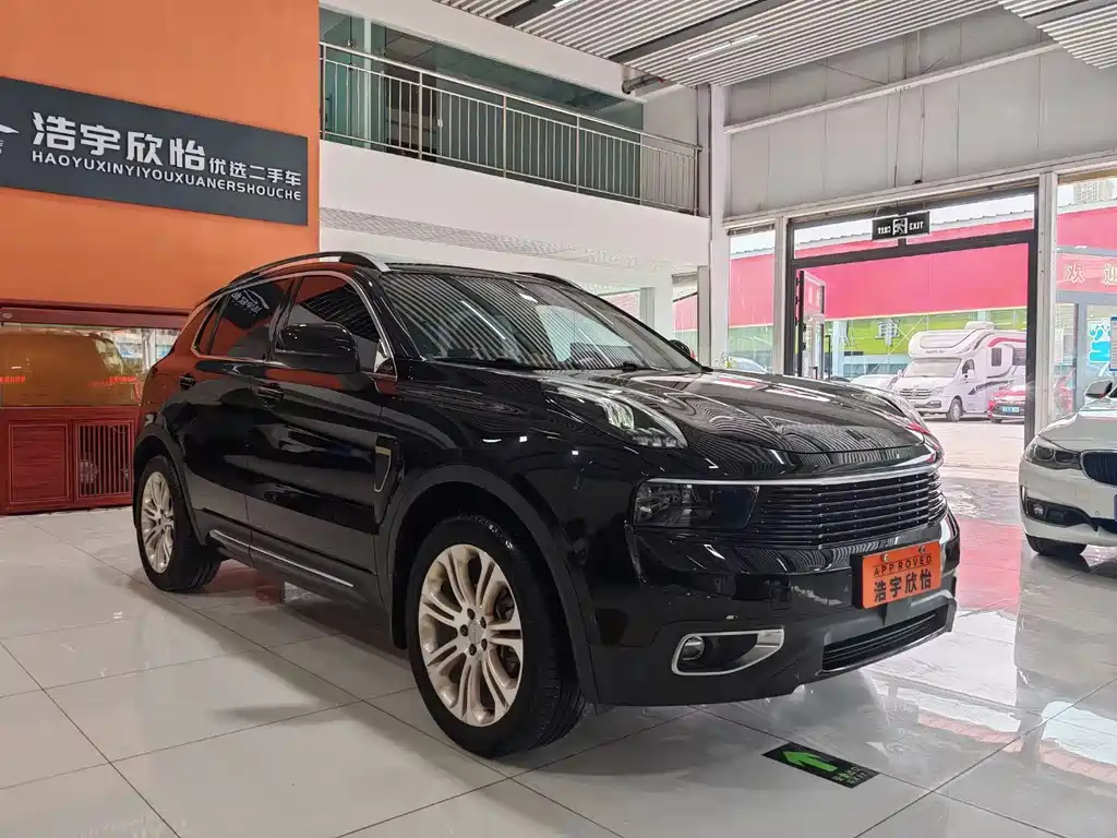 LYNK&CO 01 2018