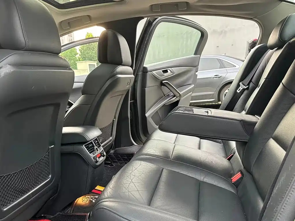PEUGEOT 508 2011