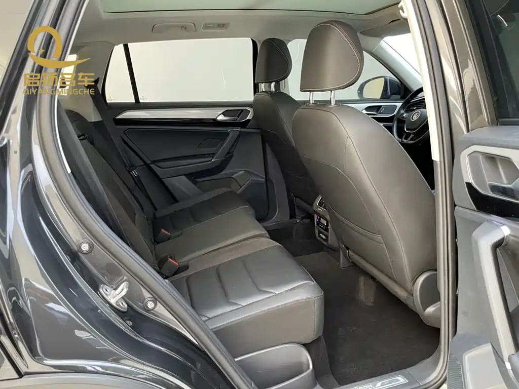 VOLKSWAGEN TAYRON 2022