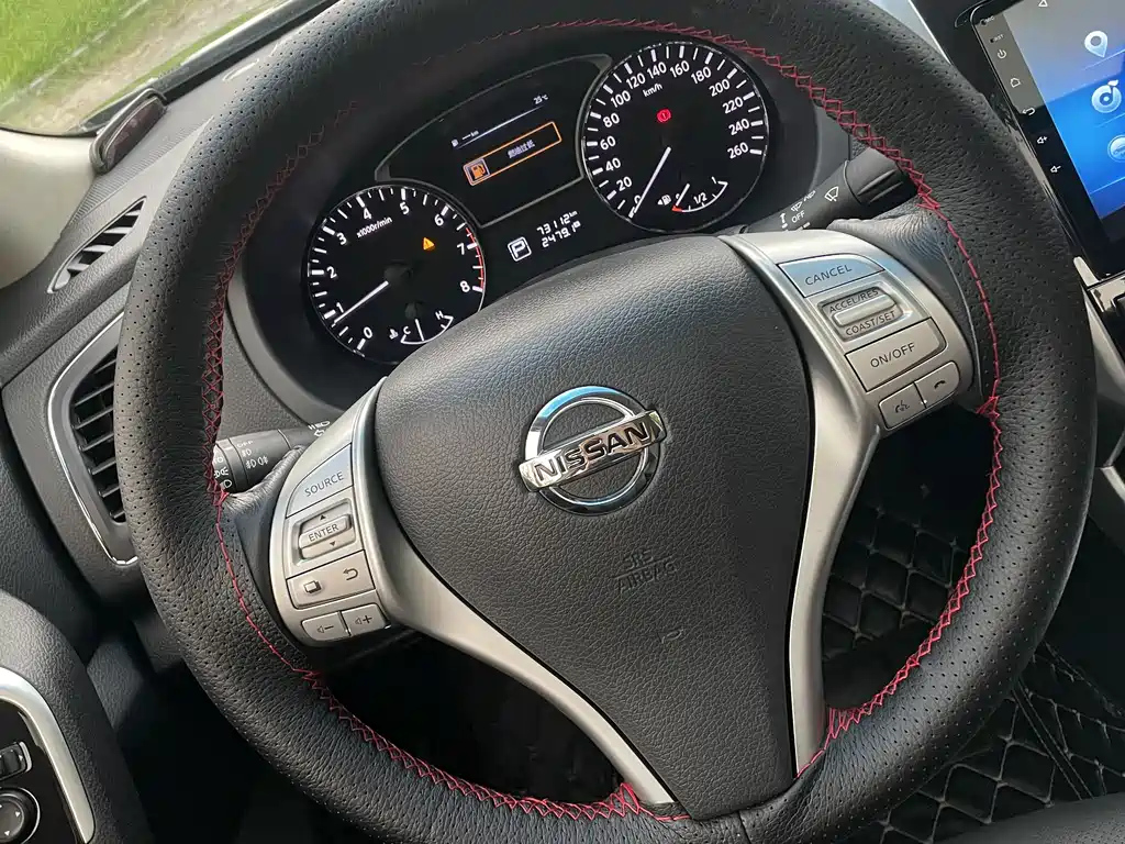 NISSAN TEANA 2018