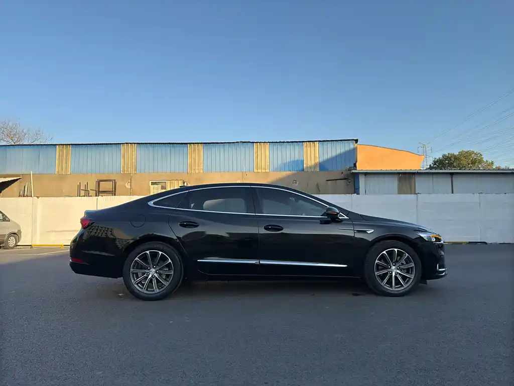 BUICK LACROSSE 2020