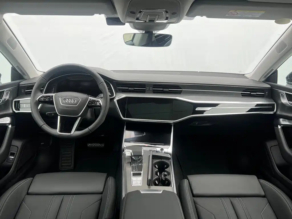 AUDI A7 2024