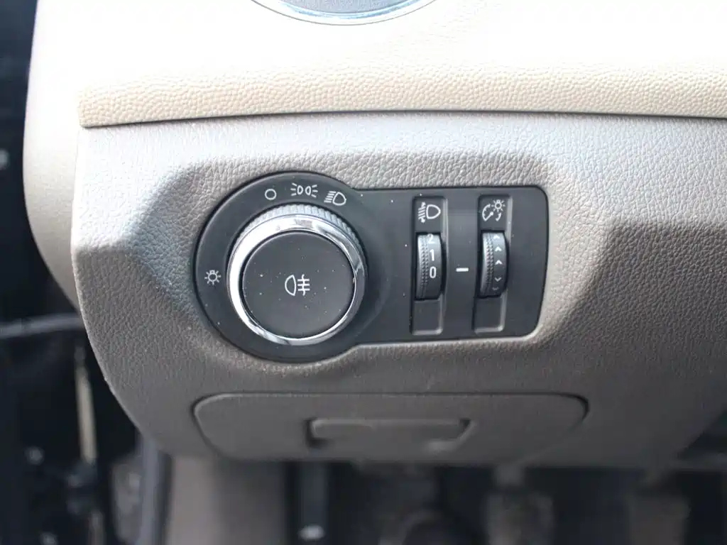 CHEVROLET CRUZE 2016