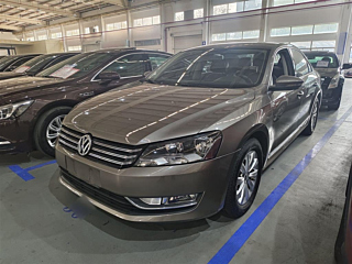 VOLKSWAGEN PASSAT  2014