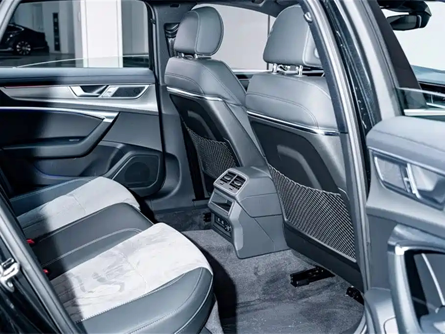 AUDI A6L 2023