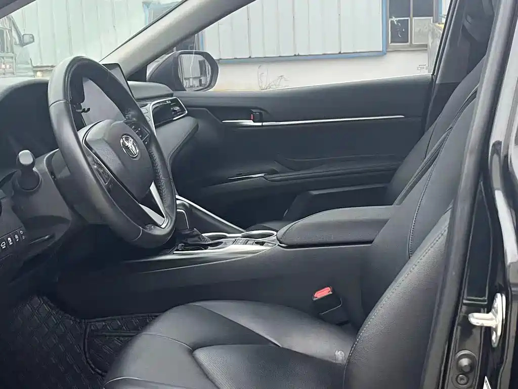 TOYOTA CAMRY 2022