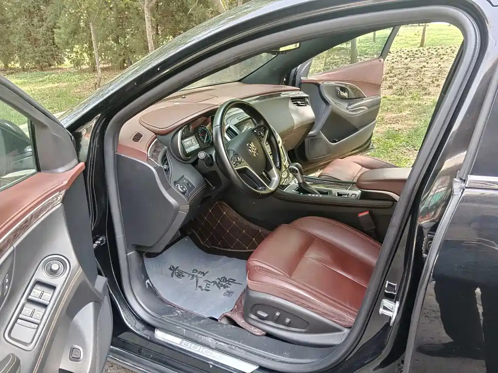 BUICK LACROSSE 2016