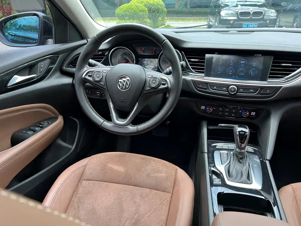 BUICK REGAL 2020