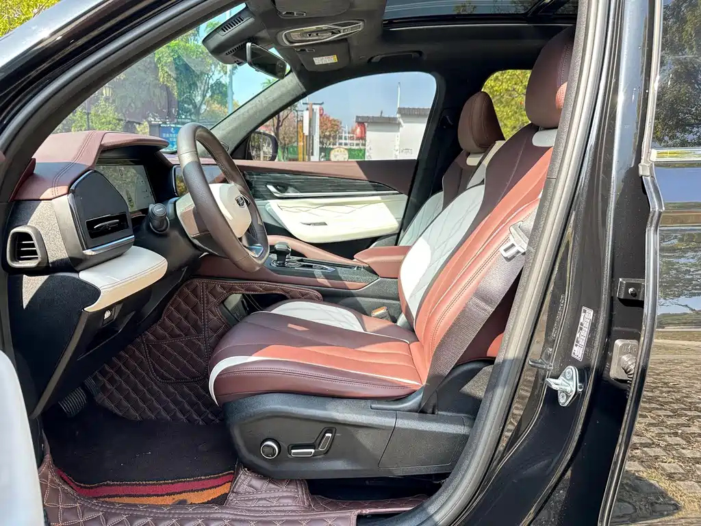 GEELY AUTO MONJARO 2022