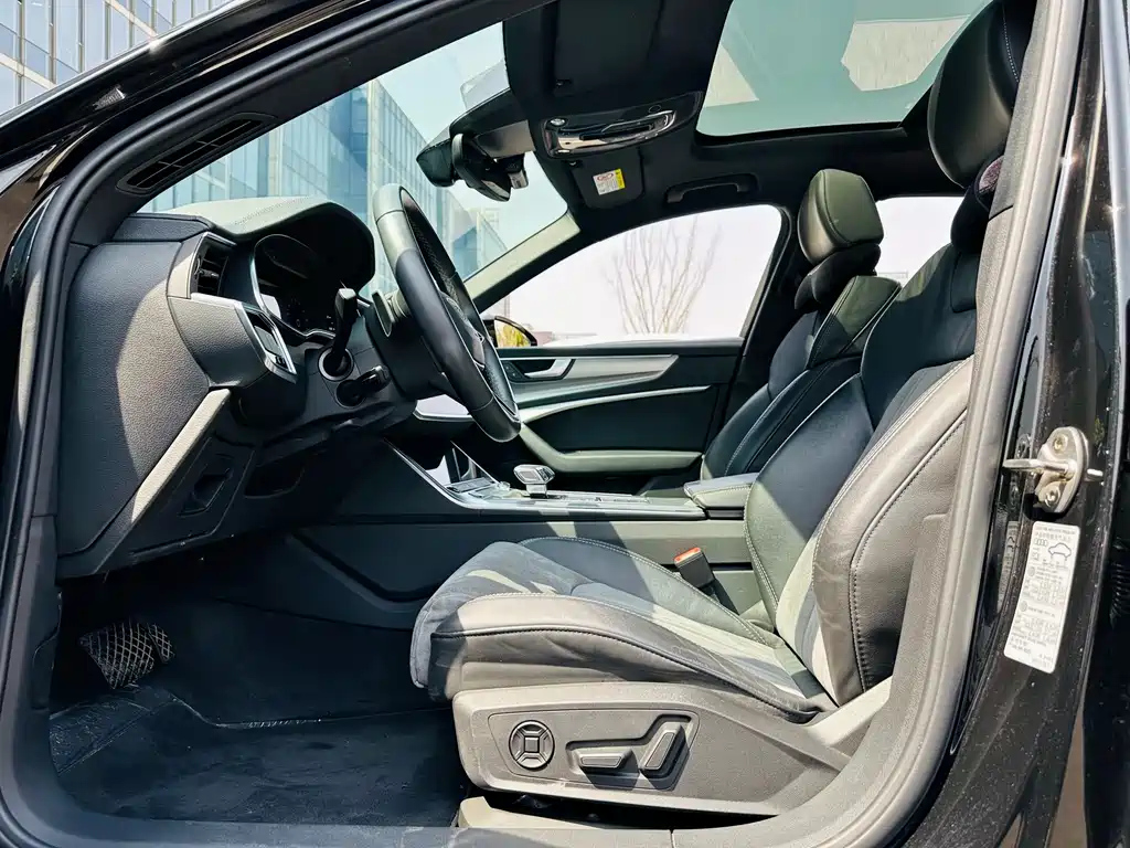 AUDI A6L 2022