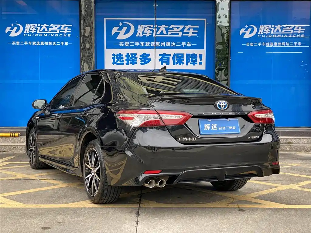 TOYOTA CAMRY 2022