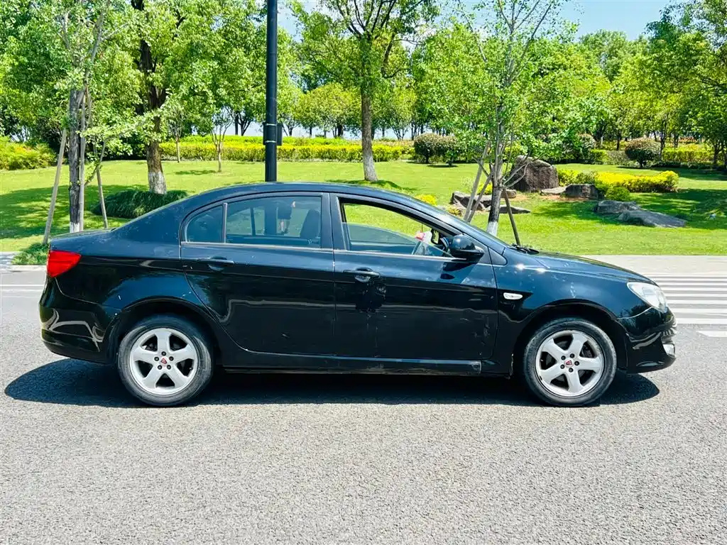 ROEWE 350 2014
