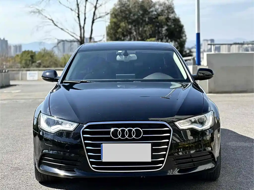 AUDI A6L 2015
