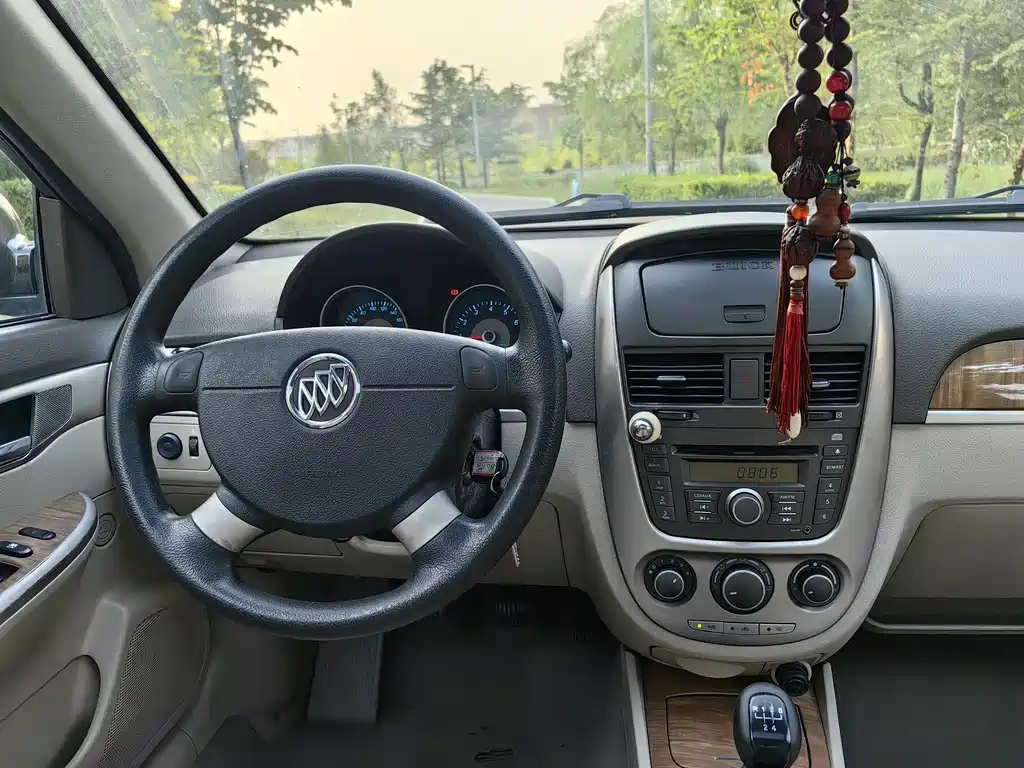 BUICK EXCELLE 2015