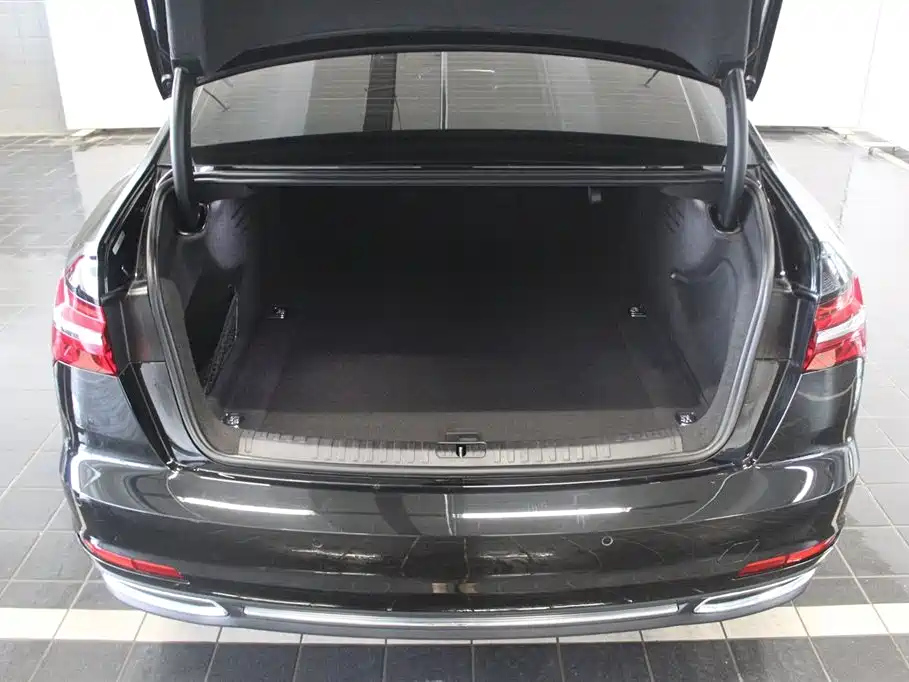 AUDI A6L 2022
