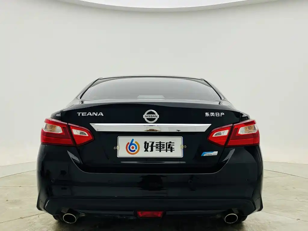 NISSAN TEANA 2018