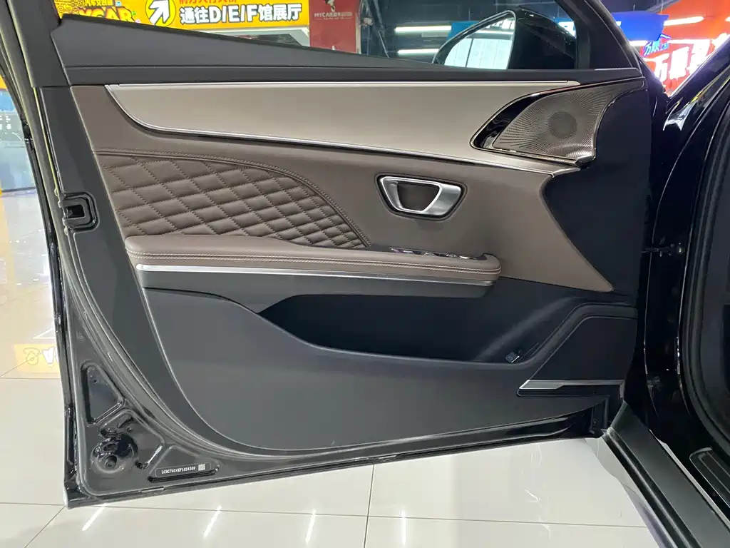 BYD HAN 2023