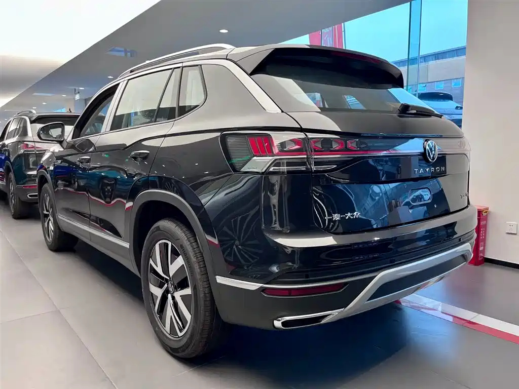 VOLKSWAGEN TAYRON 2023