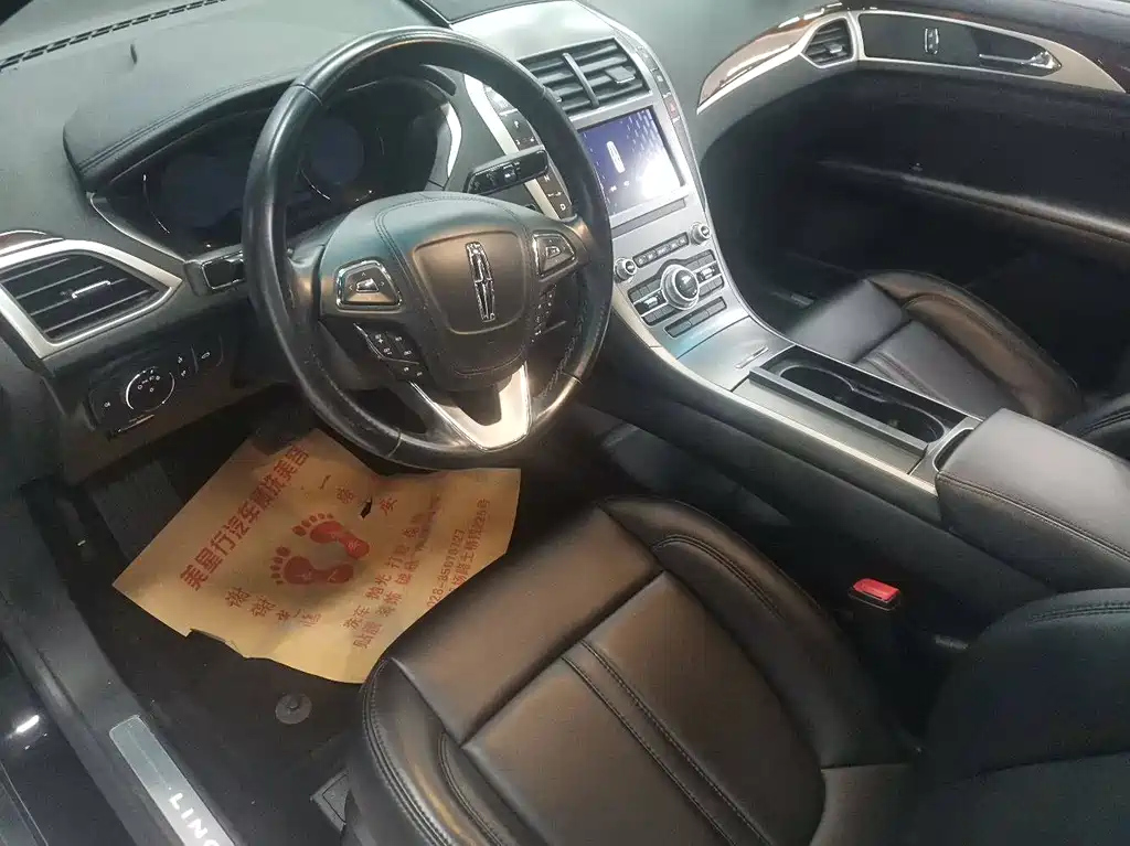 LINCOLN MKZ 2019