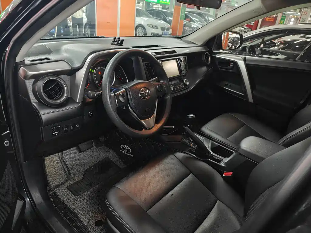 TOYOTA RAV4 RONGFANG 2018