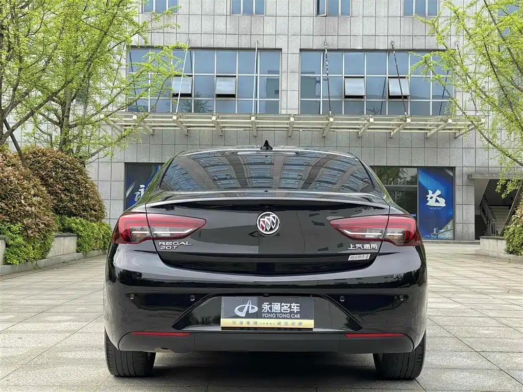 BUICK REGAL 2020