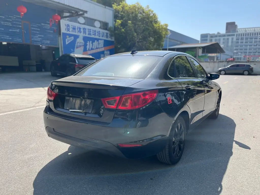 BAIC SENOVA D50 2015
