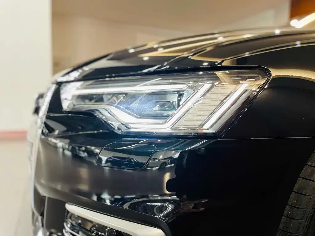 AUDI A6L 2024