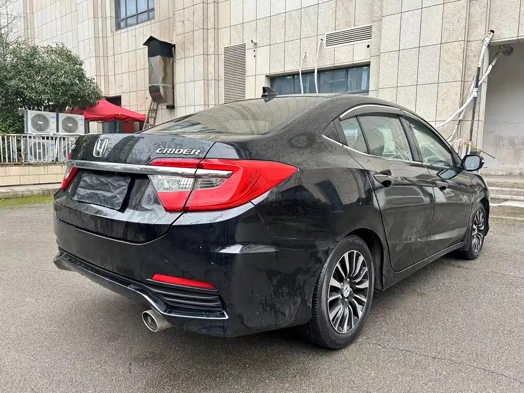 HONDA CRIDER 2014