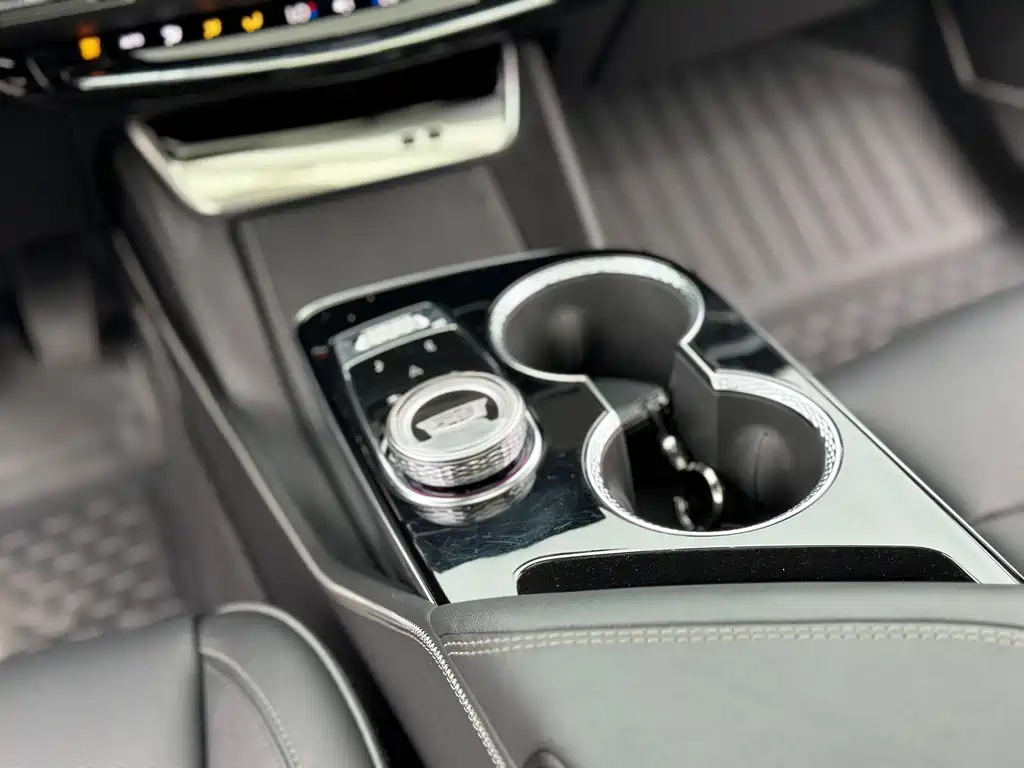 CADILLAC GT4 2023