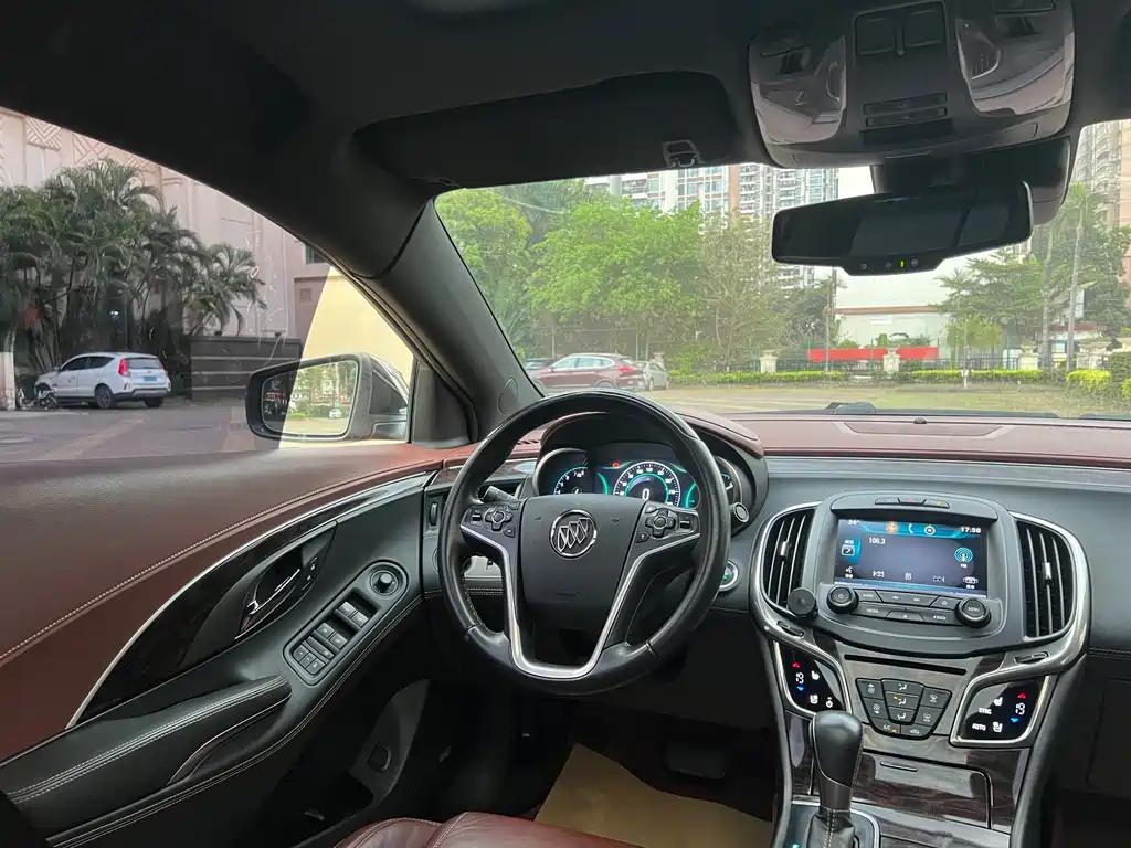 BUICK LACROSSE 2015
