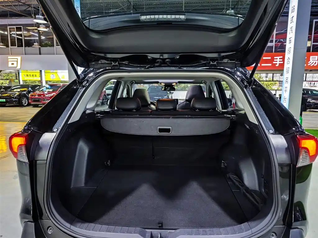 TOYOTA RAV4 RONGFANG 2020