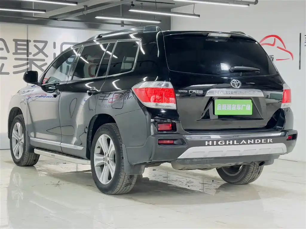 TOYOTA HIGHLANDER 2012
