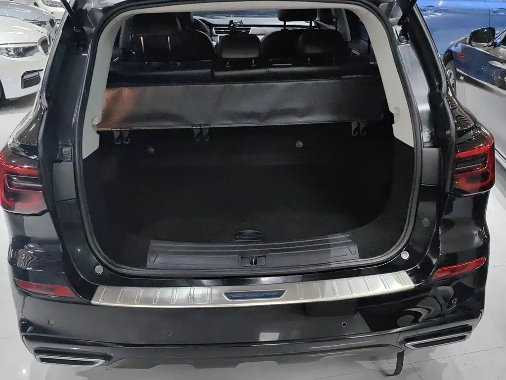 ROEWE RX5 2021