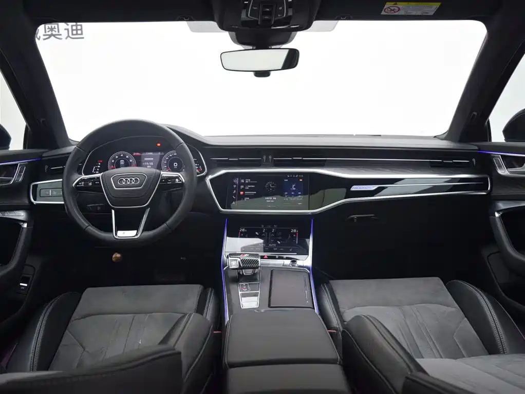 AUDI A6L 2020