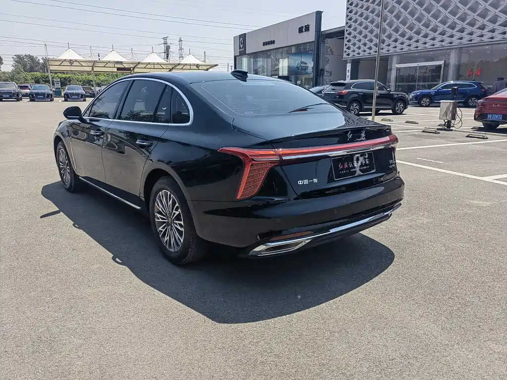 HONGQI H5 2024