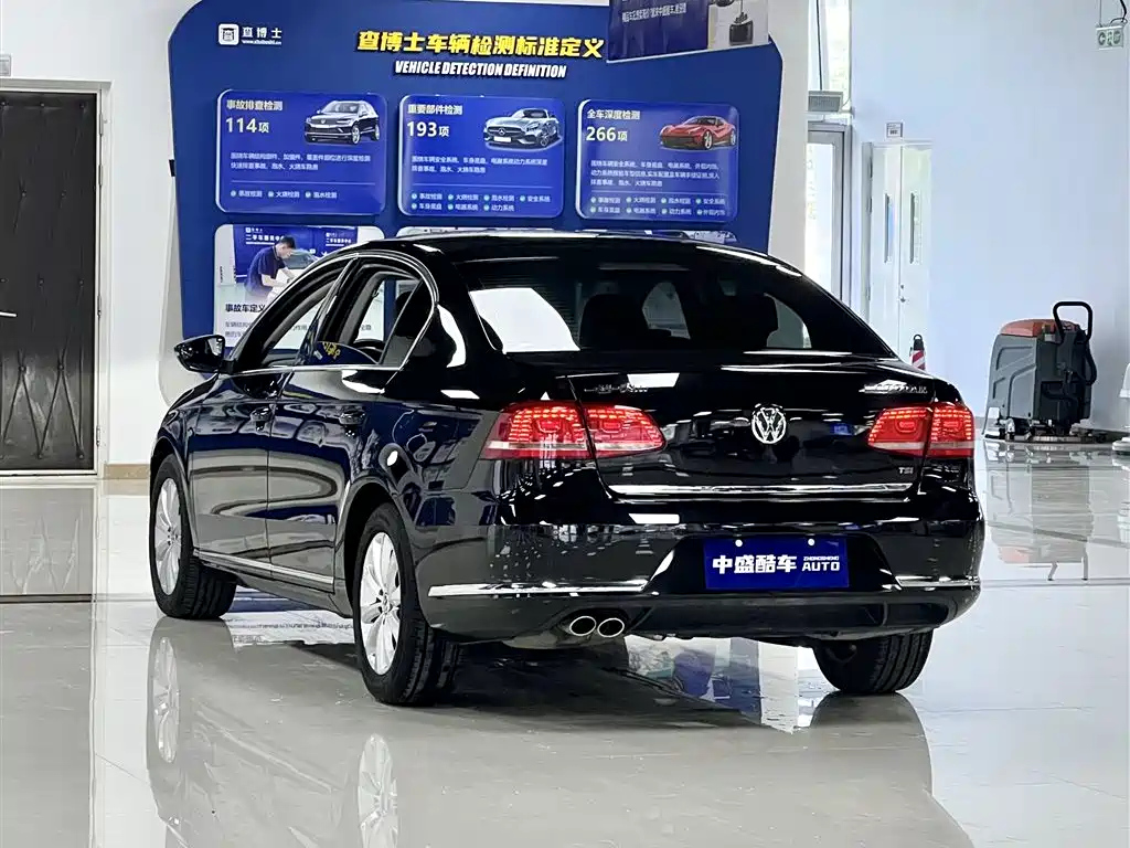 VOLKSWAGEN MAGOTAN 2016