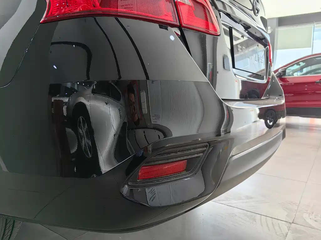 NISSAN SYLPHY 2024