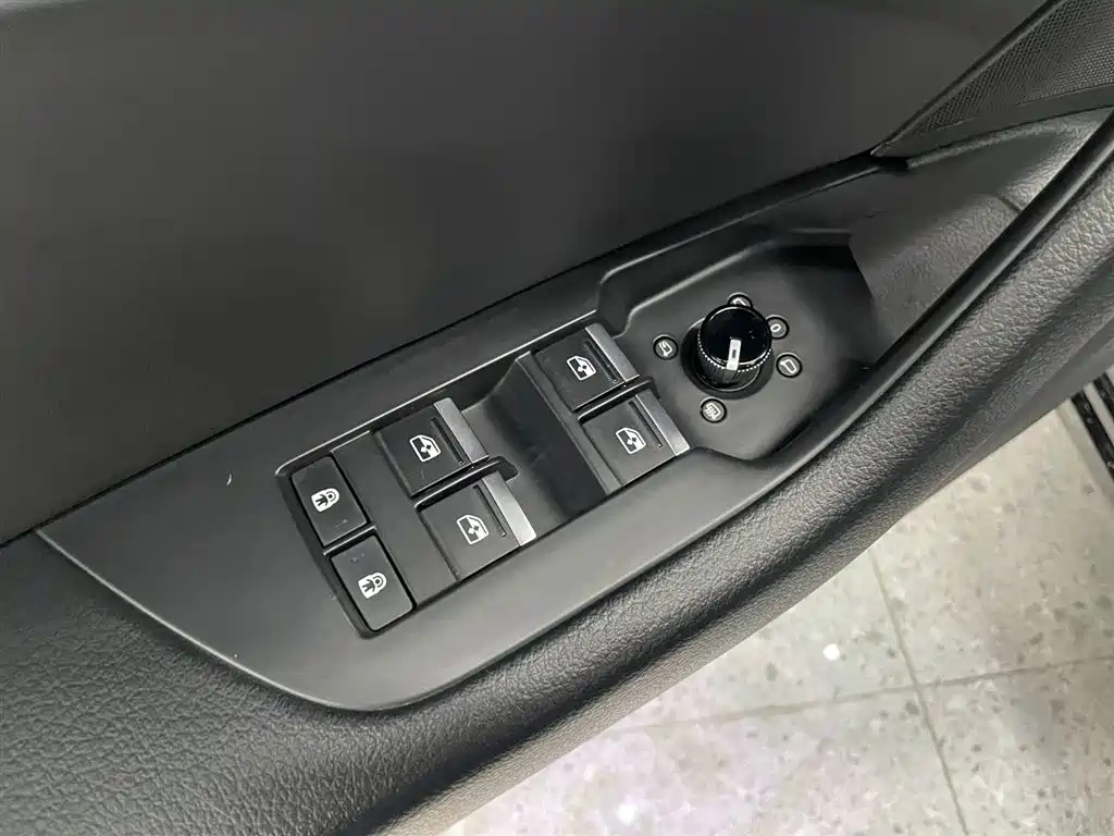 AUDI A6L 2021