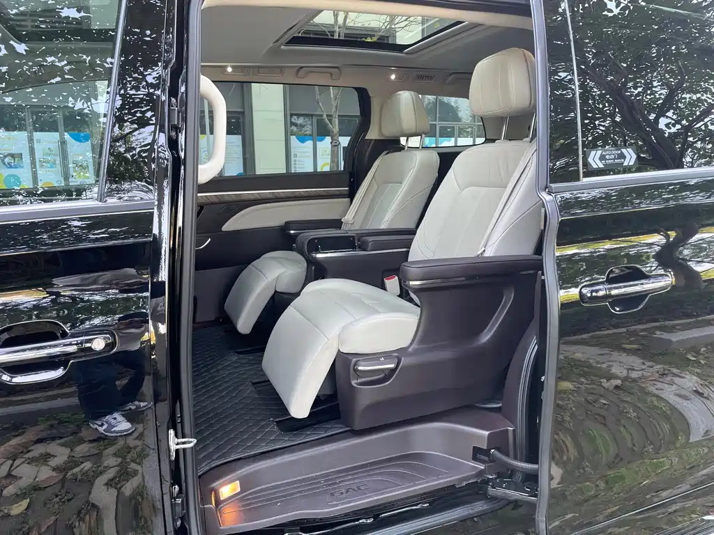 TRUMPCHI M8 2022