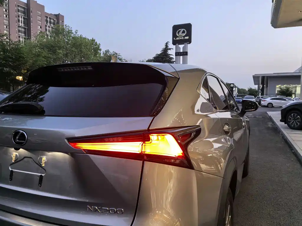 LEXUS NX 2020