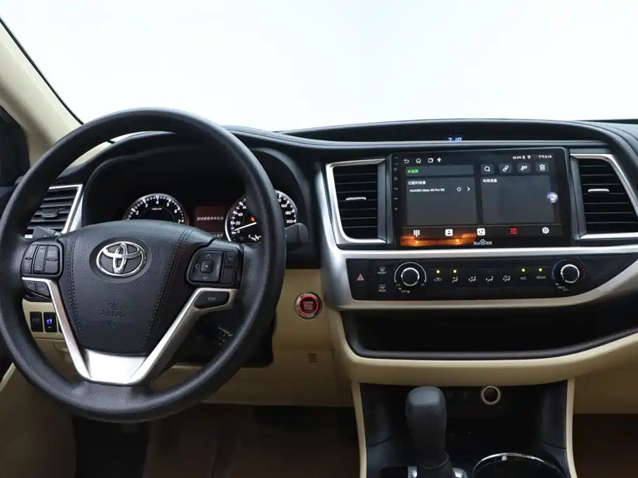 TOYOTA HIGHLANDER 2021